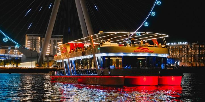 Catamaran Dinner Cruise in Dubai