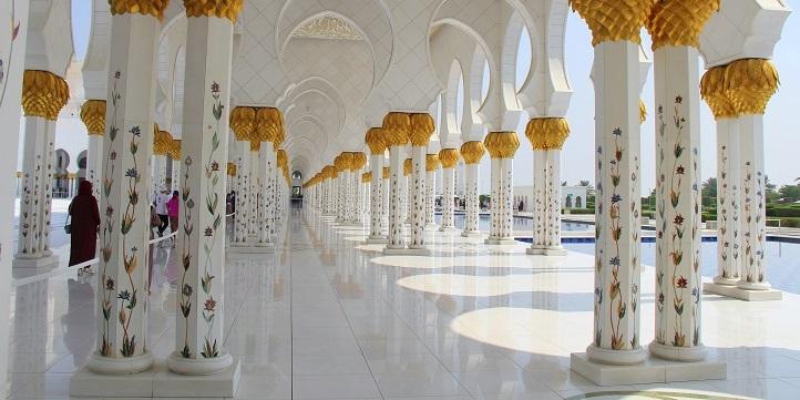 мечеть Шейха Зайда и парк Феррари Абу-Даби