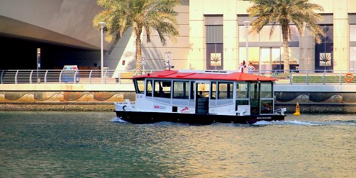 Водный автобус Дубай
